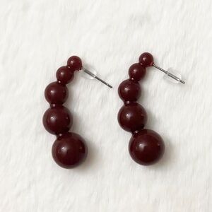 5/$15 🩷 MUST BUNDLE Maroon Beaded Drop Earrings